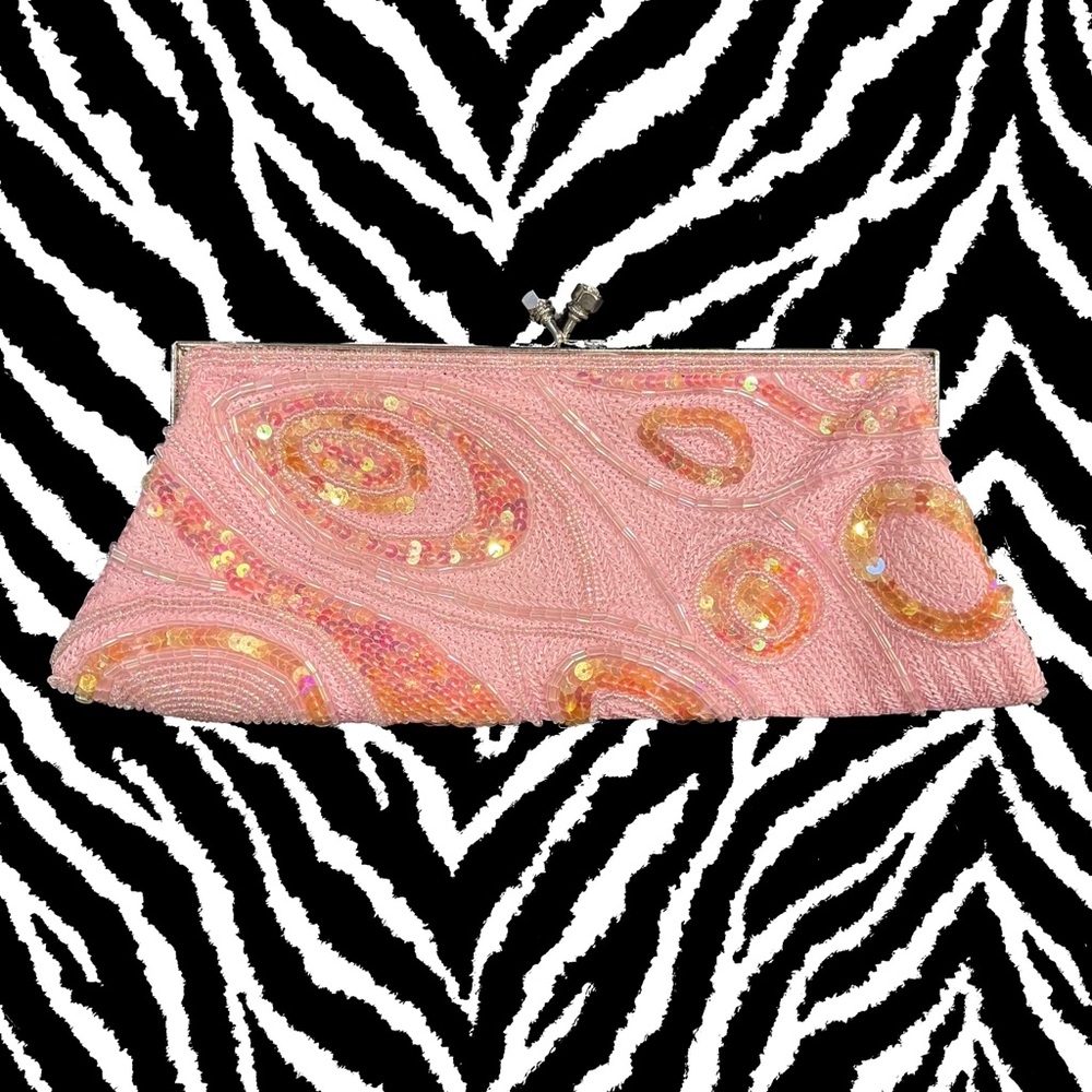★ Pink Beaded Clutch Handbag with Silver Hardware ★